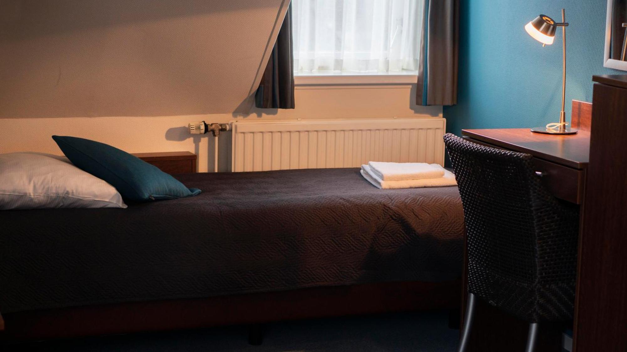 Hotel Oepkes Вест-Терсхеллинг Номер фото